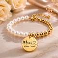 Personalisiertes Perlenarmband für Mama mit goldenem Gravur-Anhänger – Geschenk zum Muttertag